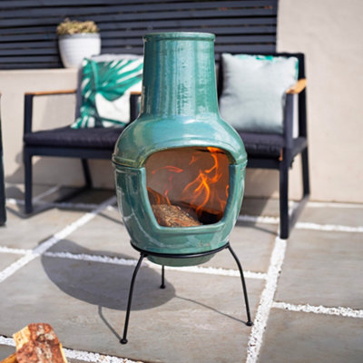 La Hacienda Trentham Clay Chiminea (H)82.2Cm (W)38Cm from B&Q