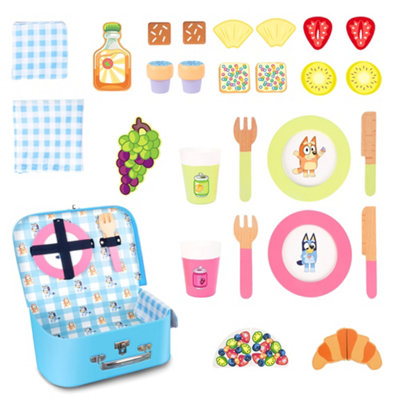 Bluey – Picnic Basket Set – 30-Piece Wooden Roleplay Toy for Kids with Carry Case, Cutlery & Pretend Food – Made from FSC-Certified Materials – Creative & Engaging Play Kit for Ages 3 and Up - Image 4