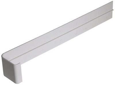 Floplast Smooth Upvc Fascia Board Trim(W)40mm (T)11mm from B&Q