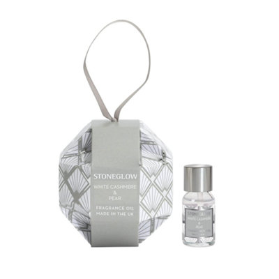 Stoneglow Candles Seasonal Fragrance Oil BaubleWhite Cashmere & Pear from B&Q