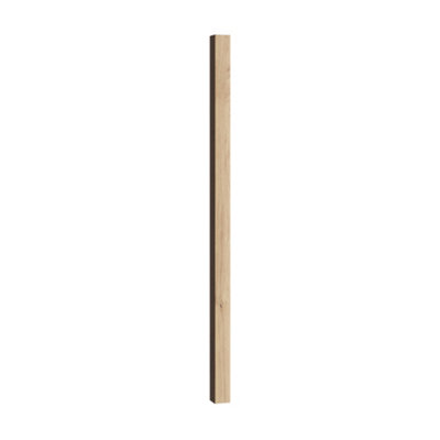 Cheshire Mouldings Plain Natural Oak Spindle (H)900mm (W)41mm from B&Q