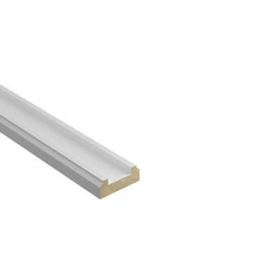 Cheshire Mouldings Primed White Pine 32mm Baserail(L)3600M (H)21mm from B&Q