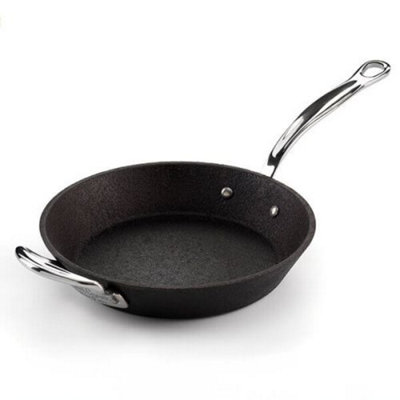 Samuel Groves Britannia Cast Iron 24Cm Skillet Frypan from B&Q