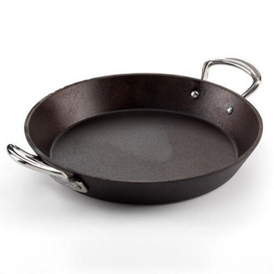 Samuel Groves Britannia Cast Iron 28Cm Double Handled Skillet from B&Q