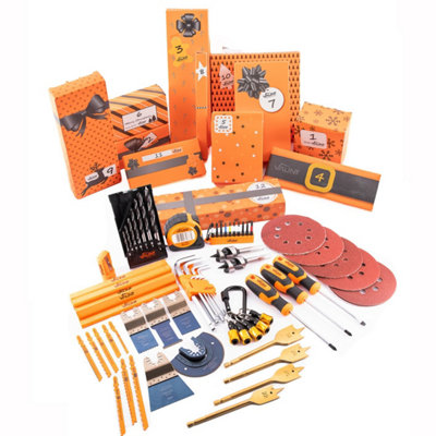Vaunt Tool Gift Box Essential Tools & Accessories Gift Box Tool Advent from B&Q