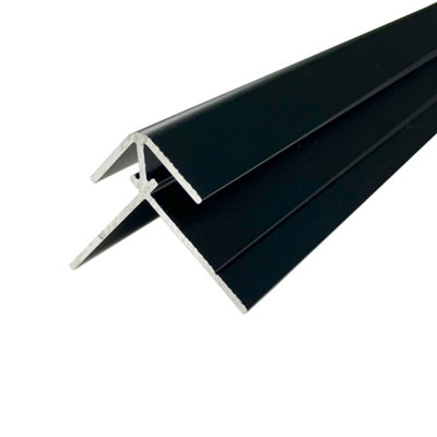 Splashwall Alloy Panel External Corner Joint (L)2440mm (W)31mm (T)4mmMatt Black from B&Q