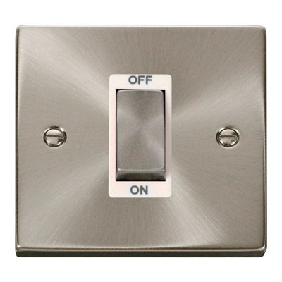 Click Scolmore Click Vpsc500Wh Deco 45A 1 Gang Light Switch from B&Q