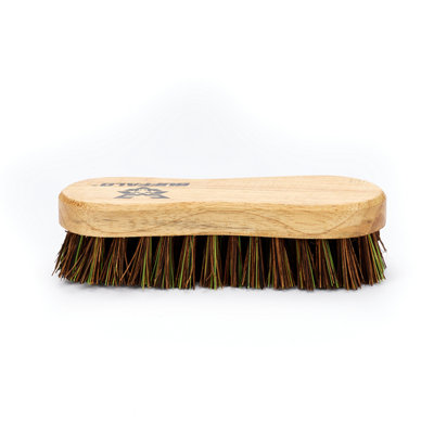 Buffalo Tough Bassine Mix Wooden Scrubbing Hand Brush from B&Q