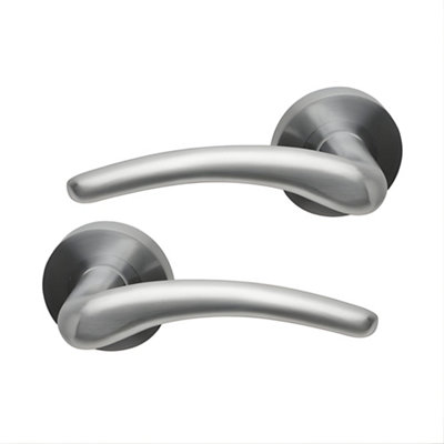 UAP Limited Uap Dune Satin Chrome Internal Door Handles Pair- Premium Range Zinc Lever Design from B&Q