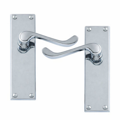 Intelligent Hardware Uap Victorian Heavy Scroll Chrome Internal Door Handles Pair- Lever On Backplate Latch Set from B&Q