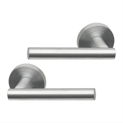 UAP Limited Uap Lynx Internal Door Handles Bathroom Pack With 75mm Lock Hinges Escutcheon Satin Chrome Polished from B&Q