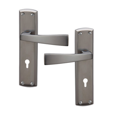 UAP Limited Uap Ritz Black/satin Nickel Internal Door Handles Pair- Lever On Backplate Lock Set from B&Q