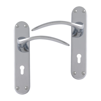 UAP Limited Uap Majestic Chrome Internal Door Handles Pair- Lever On Backplate Lock Set from B&Q