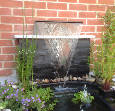 Primrose Wide Arc Stainless Steel Waterfall Blade Cascade For Pond Or Water Feature L60Cm from B&Q