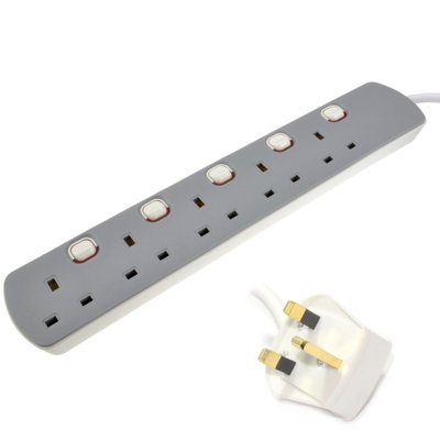 B&Q -  5 Gang Mains Extension Lead 5 Way Uk Power Sockets Switched 1M