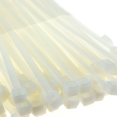 Entie Natural White Cable Ties 3.6mm X 300mm Nylon 66 Ul Approved (100 Pack) from B&Q