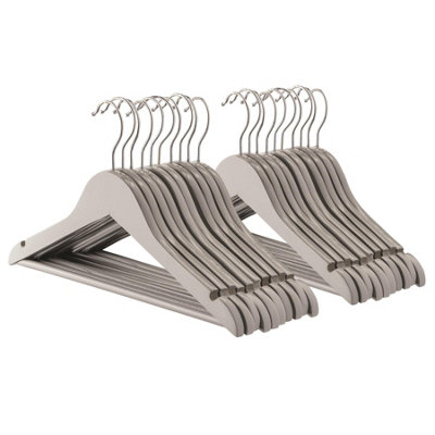Harbour Housewares 20X Strong Grey Children's Coat Hangers With 360 Degree Rotatory HookClothes Hangers With Notches & Bar from B&Q