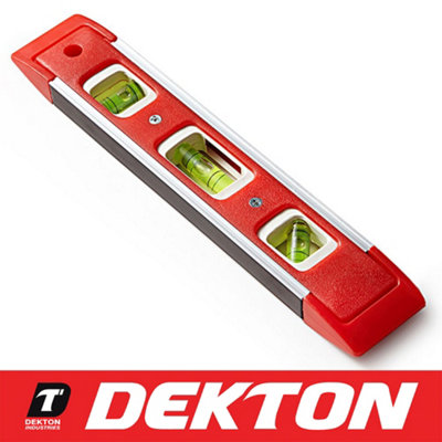 Dekton Magnetic Spirit Level Levels 22.5Cm / 9" Lightweight Small Brick Line from B&Q