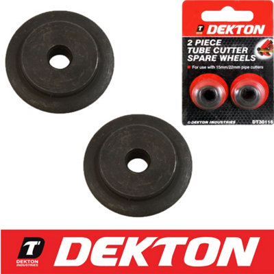 Dekton Tube Pipe Cutter Spare Replacement Slicer Blades 2Pc 15mm & 22mm from B&Q