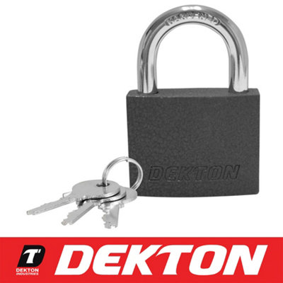 Dekton Heavy Duty High Security Waterproof Iron Shed Shackle Padlock 50mm from B&Q