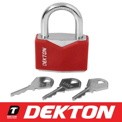 30mm Dekton Protected Security Padlock Steel Shackle 3 Keys from B&Q