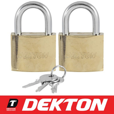 Dekton 2Pc 40mm Short Steel Shackle Outdoor Security Padlock & Keys Alike from B&Q
