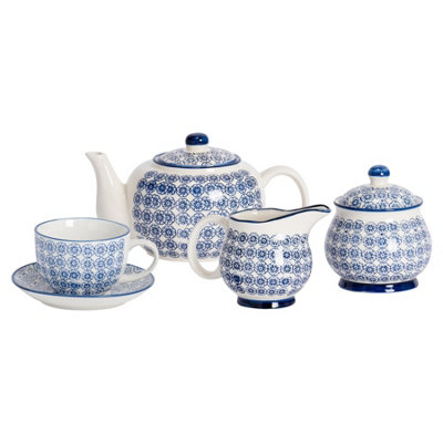 Nicola Spring 15 Piece Hand-Printed Tea SetNavy from B&Q