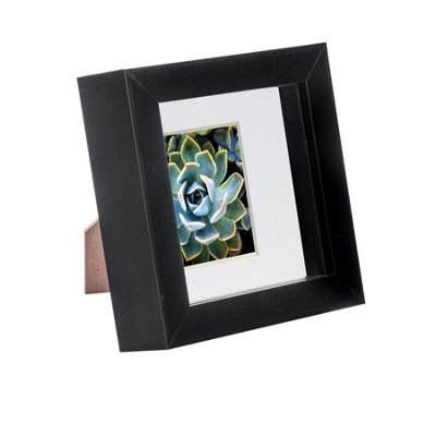 B&Q -  4 X 4" Photo FrameBlack/white Mount3D Photo Frame Picture Frame Box Portrait Display Case (12.5 X 12.5Cm)