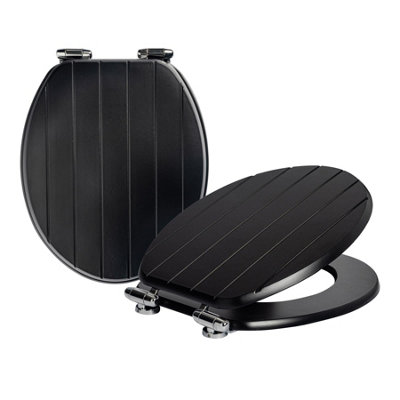 Harbour Housewares 2X Soft Close Toilet SeatsBlack Mdf Grooved Lid Easy Install Durable Bathroom Accessory With Quiet Close from B&Q
