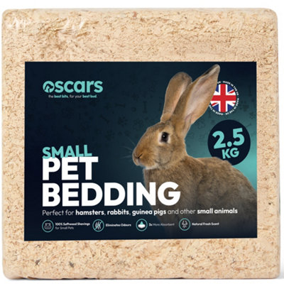 Oscars Medium Bale Small Pet BeddingBiodegradableNon-Scented Wood Shavings For RabbitsHamstersGuinea Pigs2.5Kg from B&Q