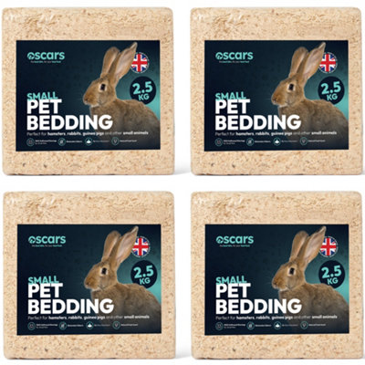 Oscars Medium Bale Small Pet BeddingBiodegradableNon-Scented Wood Shavings For RabbitsHamstersGuinea Pigs10Kg from B&Q