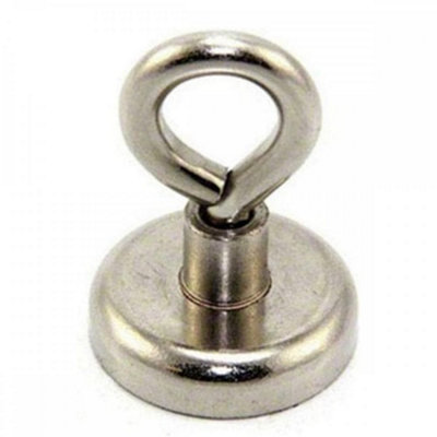 Ferrite Clamping Magnet With M6 Eyebolt For HangingHolding Or Displaying Items32mm Diameter X 45mm High5.8Kg PullNorth from B&Q