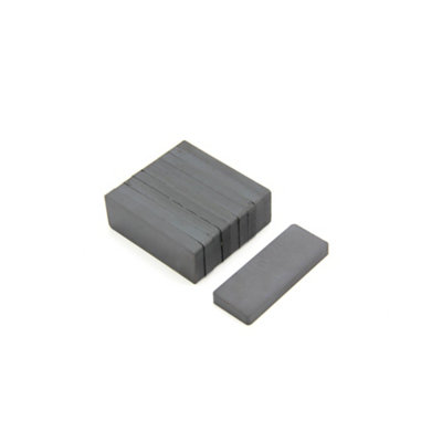 50 X 19 X 5mm Thick Y30Bh Ferrite Magnet1.5Kg Pull (Pack Of 10) from B&Q