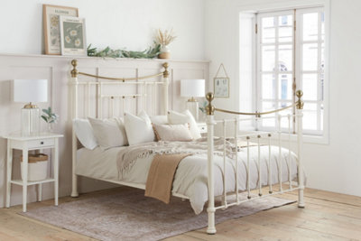 Save On Goods UK 5Ft King Size Traditional Metal Bed Frame,victorian,cream With Brass FinishBedstead from B&Q