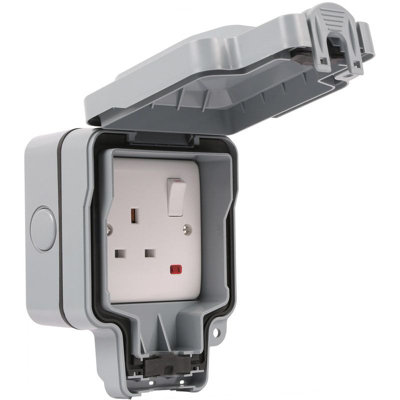 Uep Safeguard Weatherproof Grey 1G 13Amp Switched Socket from B&Q