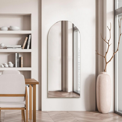 Mirroroutlet Arcus - Frameless Arched Leaner / Wall Mirror 63" X 27" (160Cm X 70Cm) Silver/Black
