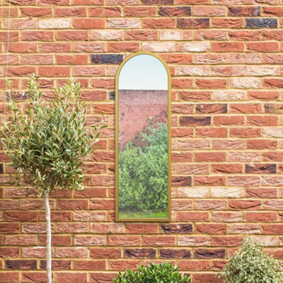 B&Q - MirroroutletThe ArcusGold Metal Framed Arched Garden Wall Mirror 47" X 16" (120 X 40 Cm)