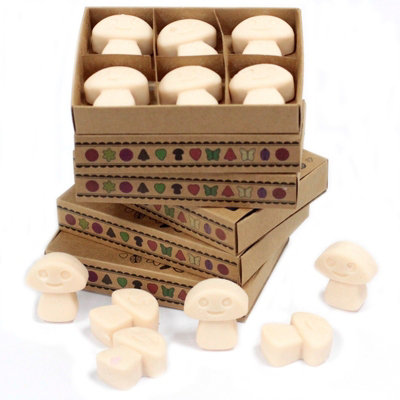 B&Q -  Box Of 6 Vanilla Nutmeg Wax MeltsNatural Soy Blend130G Set For Home Fragrance And Gifting