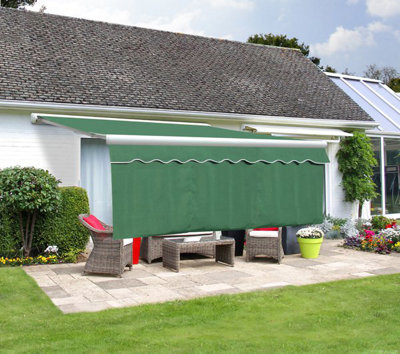 Primrose Awnings 5M Dropdown Plain Green Valance 1M Drop from B&Q