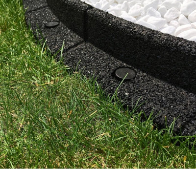 Primrose Pack Of 10 Flexiborder Garden Edging For Lawns Border Edge Piece In Black 10M from B&Q