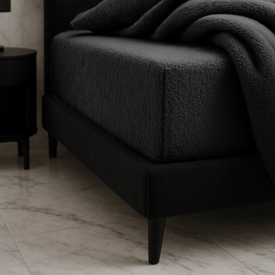 Teddy Fitted Sheet 30Cm Extra Deep Soft Cuddly Soft Touch Bedding Black from B&Q