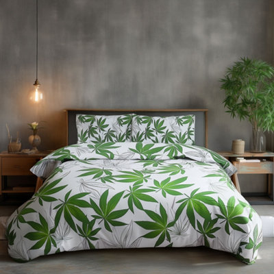 Duvet Cover And Pillowcase Set Leaf Design Polycotton Bed Linen White from B&Q