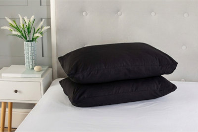  - Polycotton Plain Dyed Housewife Pillowcase Pair Black