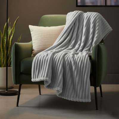 Chunky Ribbed Mink Throw Ultra Soft Warm Elegant Blanket For Sofa Or Bed Silver from B&Q