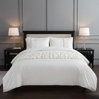 Ruffle Design Duvet Cover Soft Elegant Bedding Set With Pillowcases White from B&Q