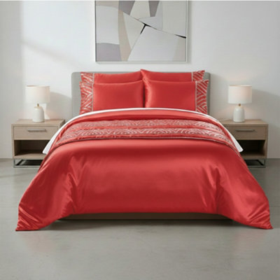 Shimmer Duvet Cover Set Luxury Bedding With Elegant Metallic Finish Red from B&Q