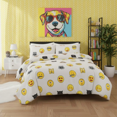 Emoji Print Duvet Cover Set Cool Playful Bedding With Pillowcases White from B&Q