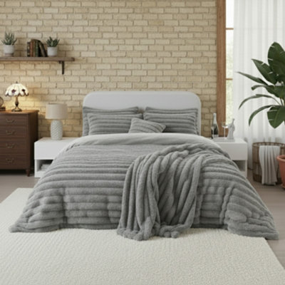 Luxury Teddy Cord Design Bedding Set Ultra Soft Cozy Stylish Comfort Silver from B&Q