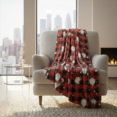  - Gonk Print Christmas Throw Blanket Cozy Festive Holiday Decor Gift Red 127X152Cm