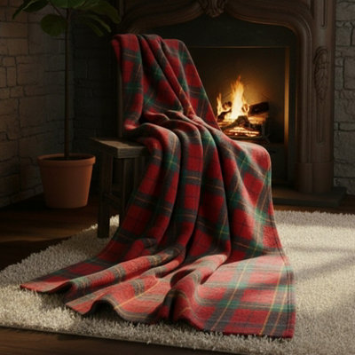 Tartan Check Soft Feel Print Christmas Throw Blanket Home Decor Gift Red 150X200Cm from B&Q